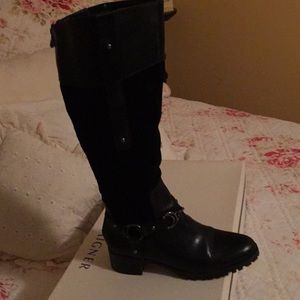 Etienne Aigner boots. Beautiful boots.